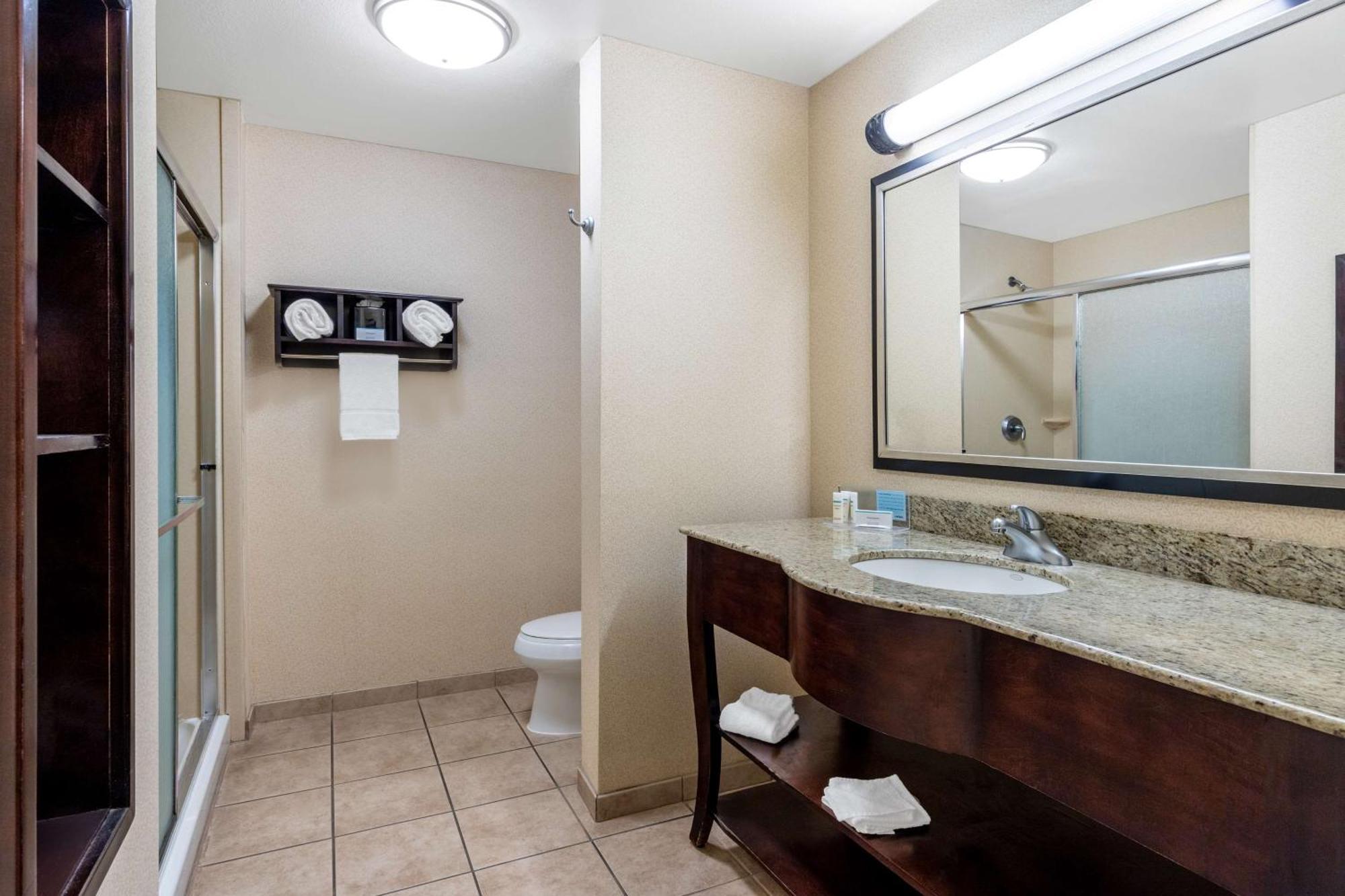 Hampton Inn & Suites Sacramento-Elk Grove Laguna I-5 Buitenkant foto