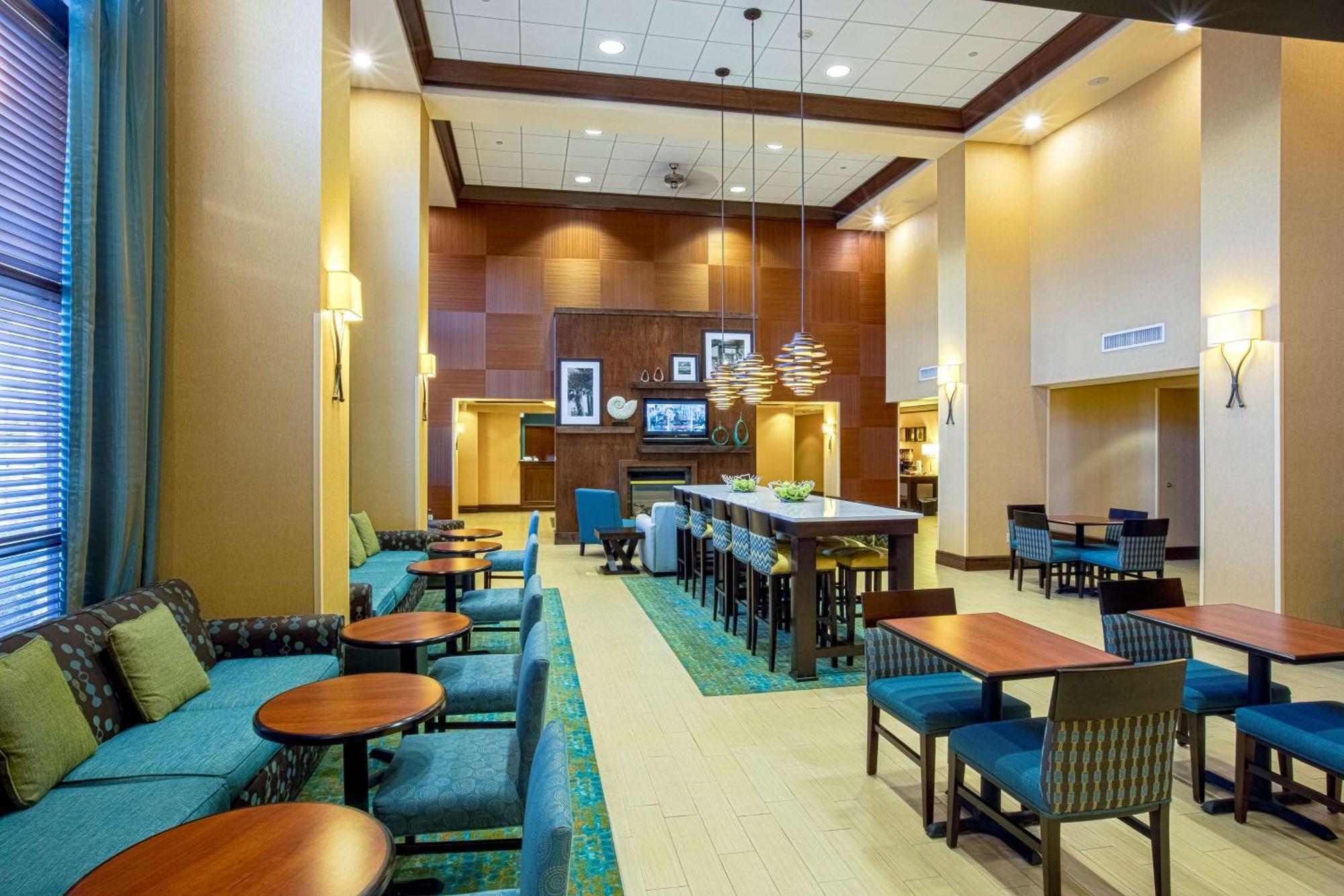 Hampton Inn & Suites Sacramento-Elk Grove Laguna I-5 Buitenkant foto